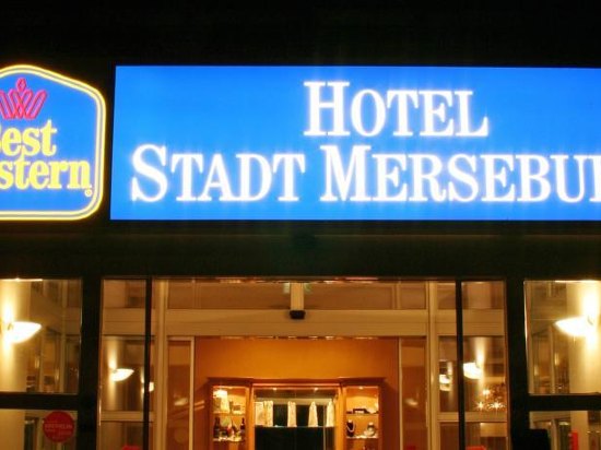 哈勒梅泽堡贝斯特韦斯特酒店