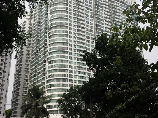 吉隆坡最佳市景雷佳利亚酒店公寓