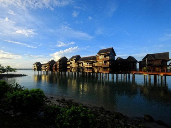 兰卡威礁湖度假村海村私人度假屋
