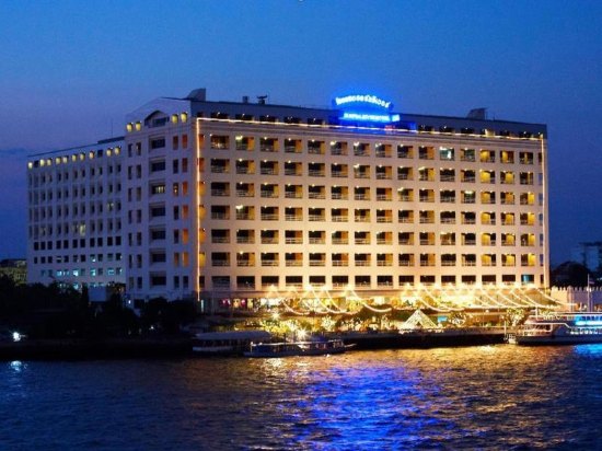 曼谷皇家河畔酒店