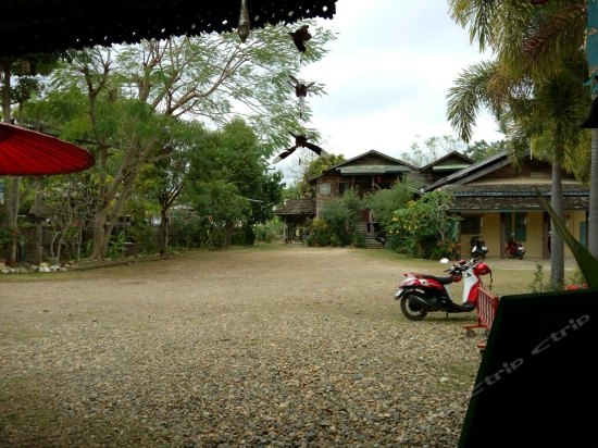 Baan Mai Konmaung Villa