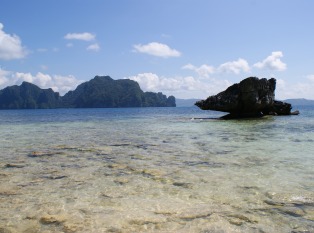 Pangulasian Island