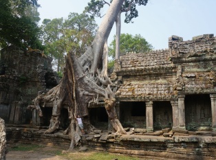 Preah Ang Chek Preah Ang Chom Temple