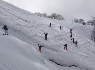 斑尾高原滑雪场
