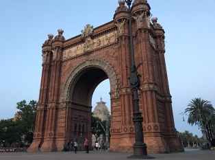西班牙巴塞罗那凯旋门