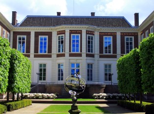 荷蘭女王宮