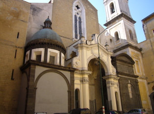 圣多梅尼科马焦雷教堂