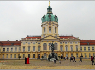 夏洛腾堡宫