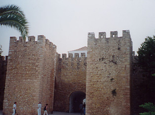 Governor's Castle (Castelo dos Governadores)