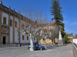Convento de Santa Clara-a-Nova