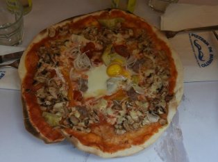 Pizzeria da Baffetto, Rome