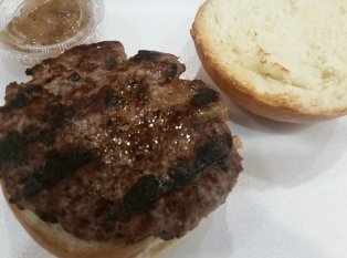 Bravo Kosher Burgers & Deli
