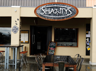 Shawtys Cafe Restaurant & Bar