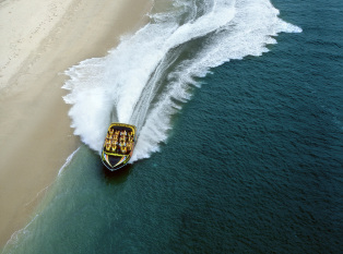 黄金海岸喷气艇